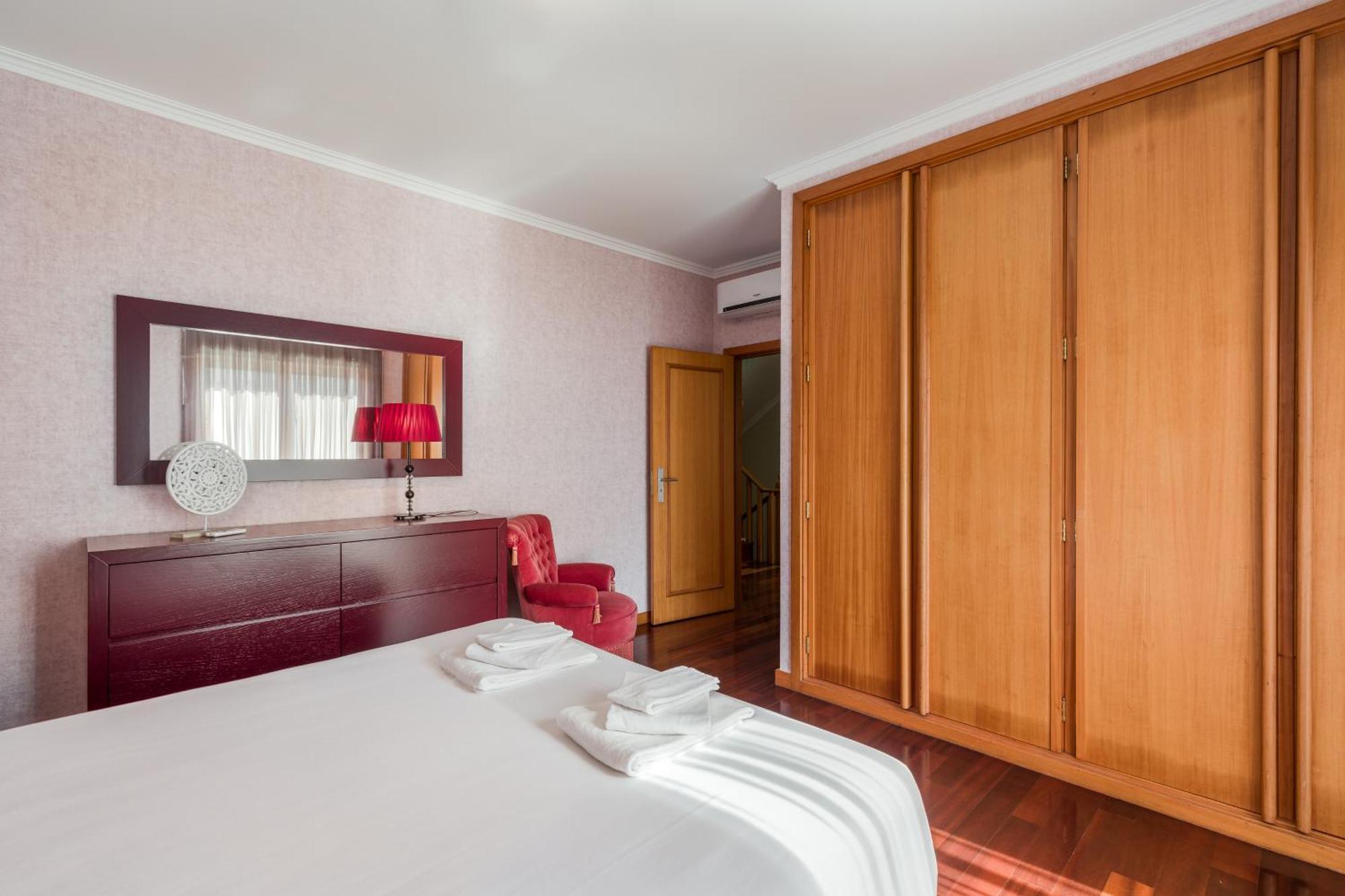 Вилла Viravento - Family House Эшпинью Экстерьер фото