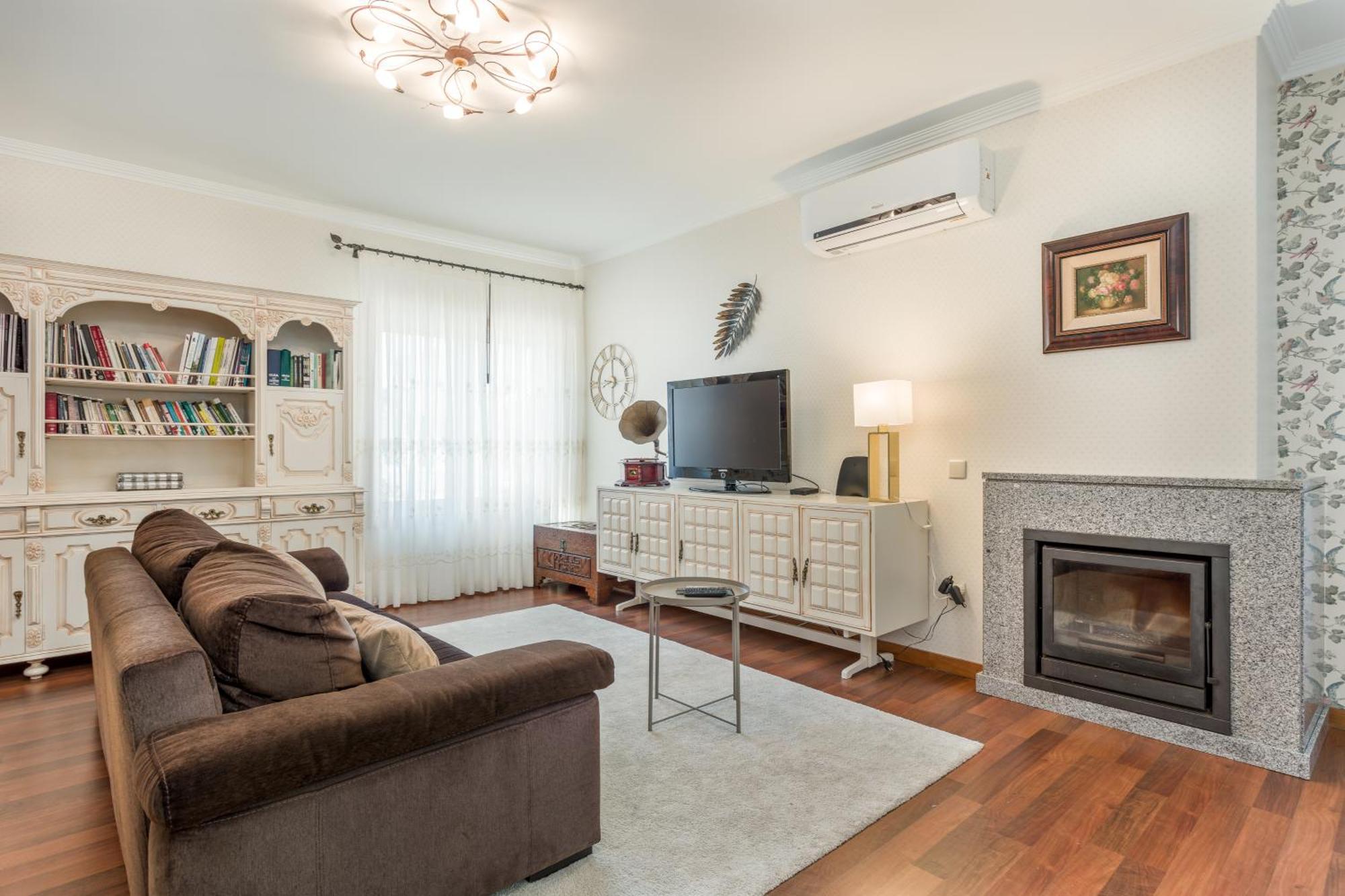Вилла Viravento - Family House Эшпинью Экстерьер фото